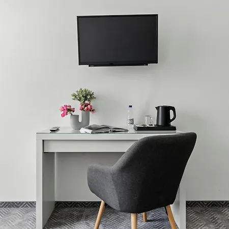 Nest Guest By Solarento * وارسو