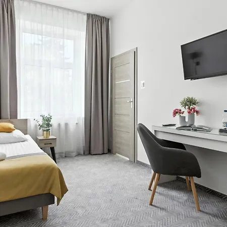 Nest Guest By Solarento *