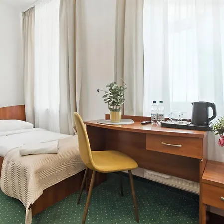 Nest Guest By Solarento