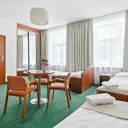 Lägenhet Nest Guest By Solarento