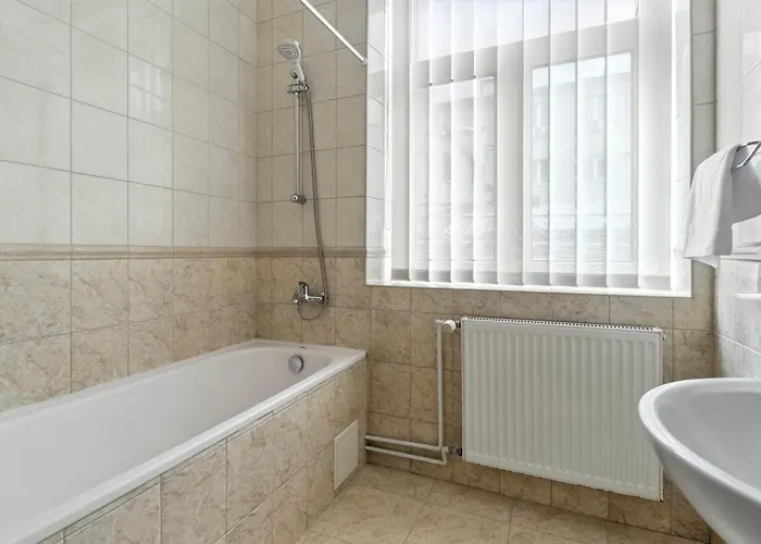 Nest Guest By Solarento