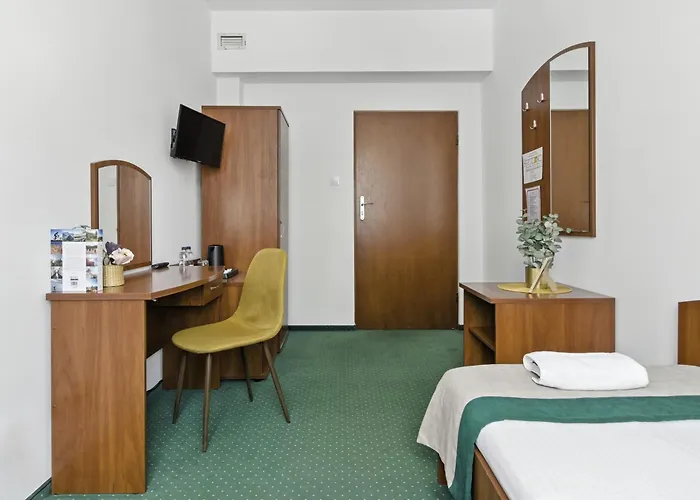 Nest Guest By Solarento *