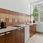 Apartman Nest Guest By Solarento *