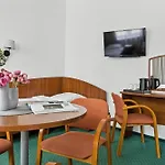 Nest Guest By Solarento Apartman Varsó